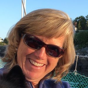 Meet your Posher, Carole